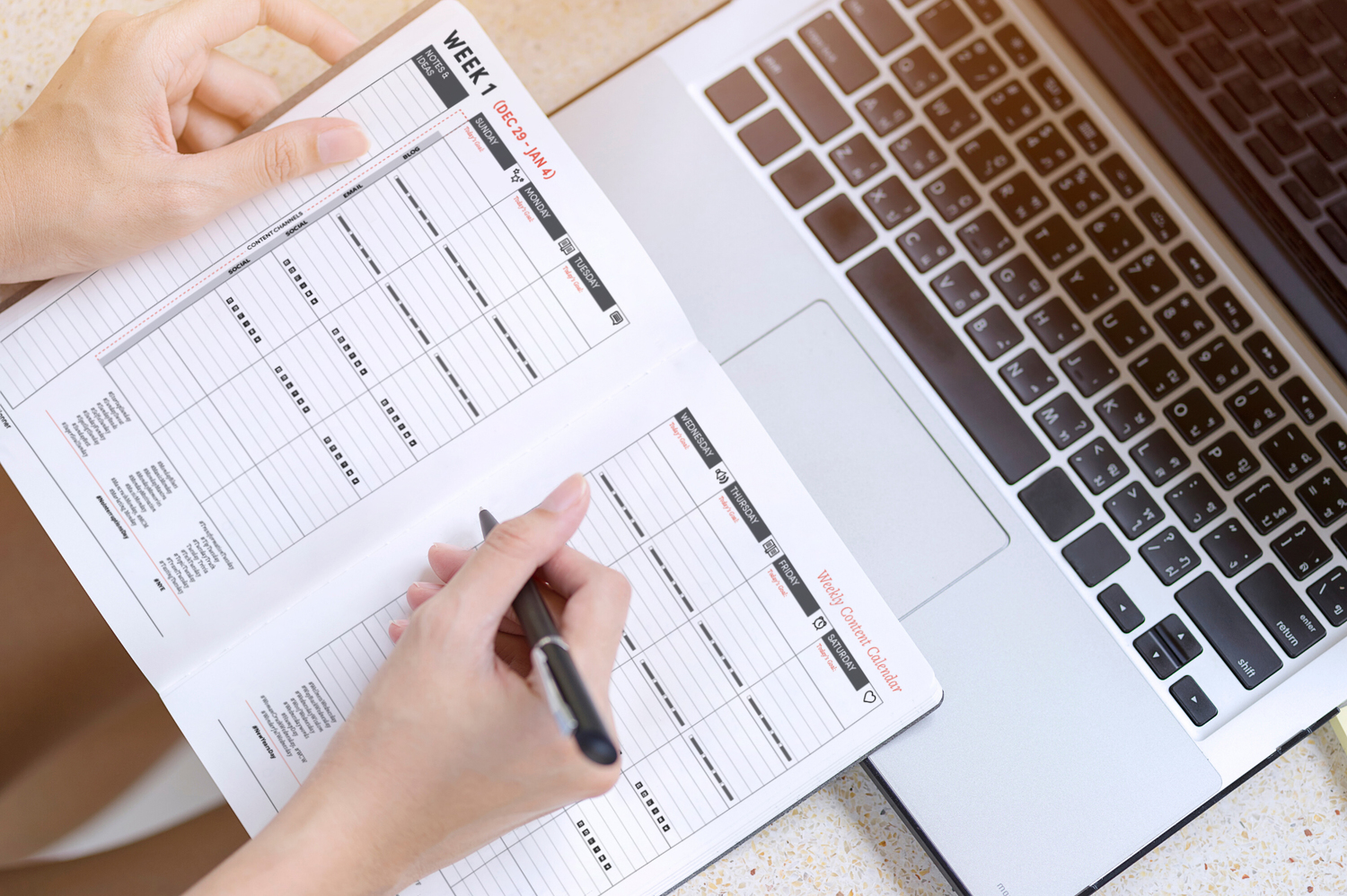 Notion content planner reveal kindawonderful